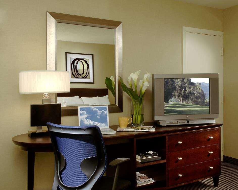 Doubletree By Hilton Norwalk Hotell Rom bilde