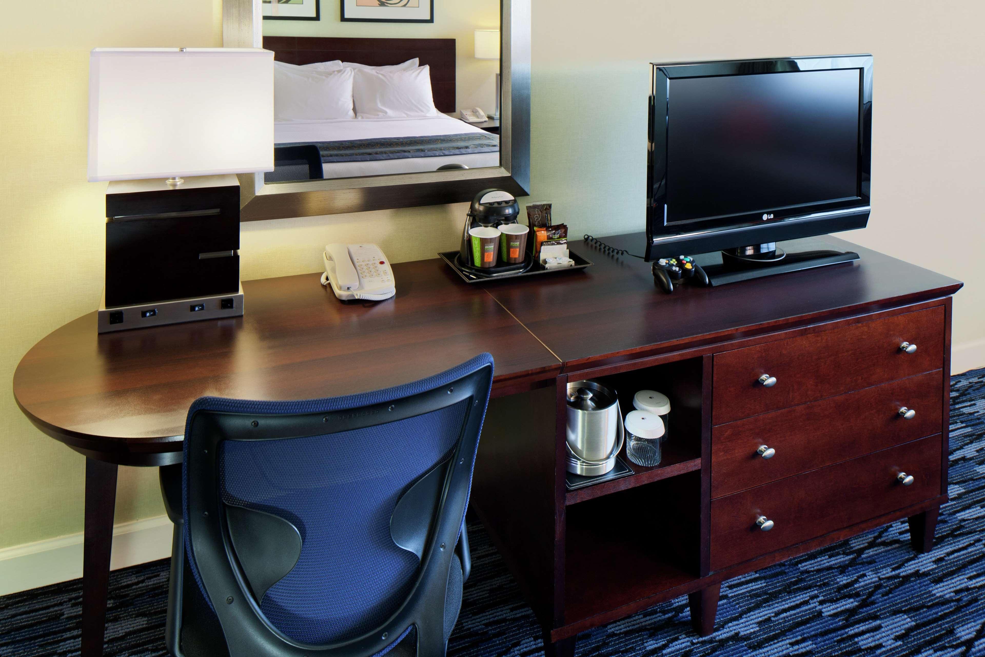 Doubletree By Hilton Norwalk Hotell Rom bilde